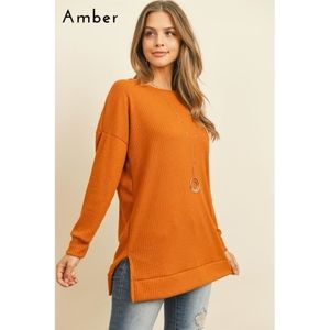 Side slit waffle round neck sweater tunic